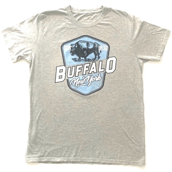 Point Sportswear Other - *Donated* Men’s Buffalo NY Distressed Screen Print T-Shirt